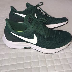 Women’s Nike Zoom Pegasus 35